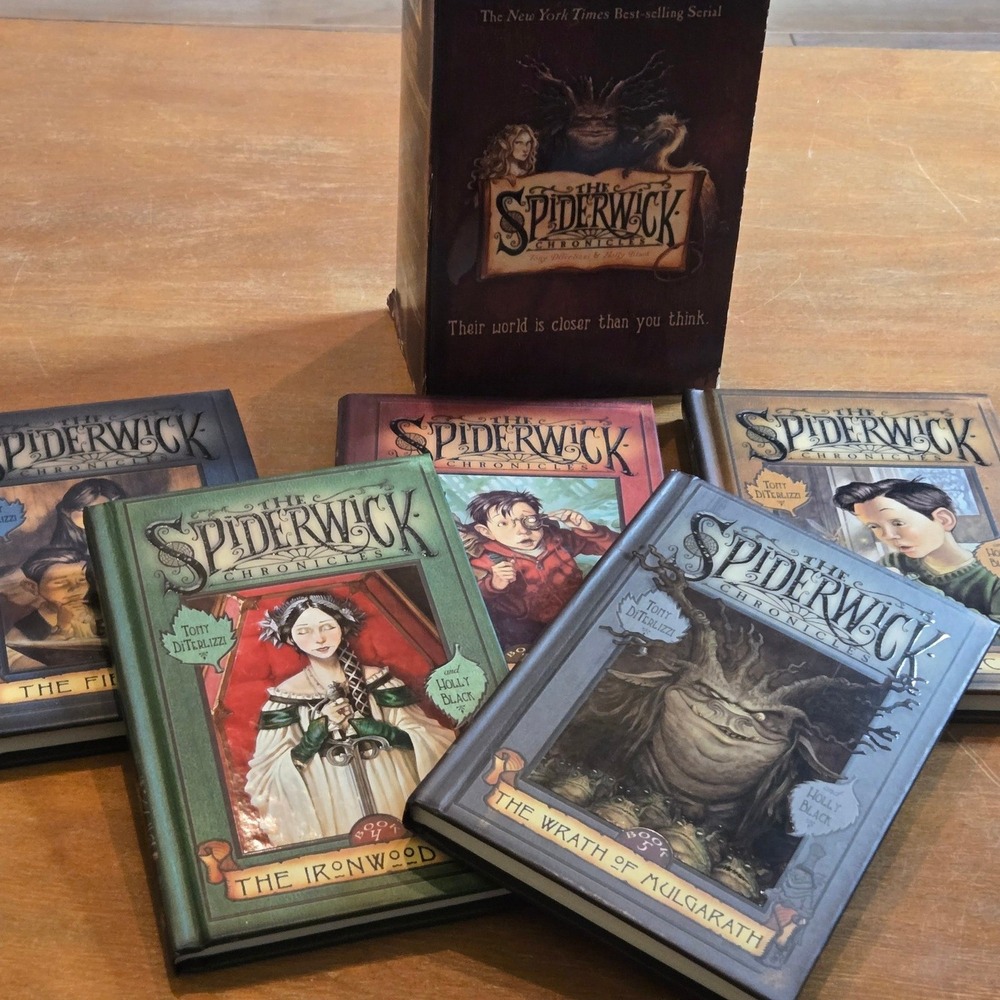 Simon & Schuster Spiderwick Chronicles Books 1-5 Kids Hardcover Book Set